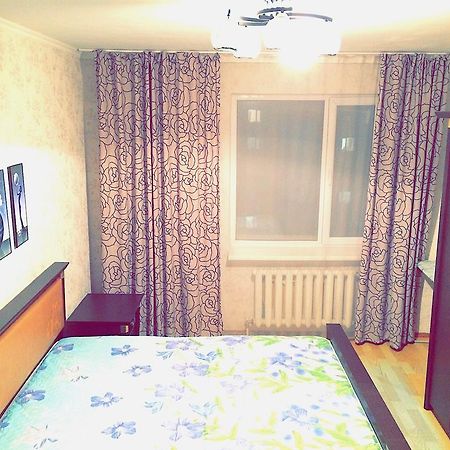 Apartments On Q. Batyr 40 Астана Екстер'єр фото